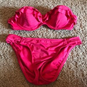 Pink strapless bikini